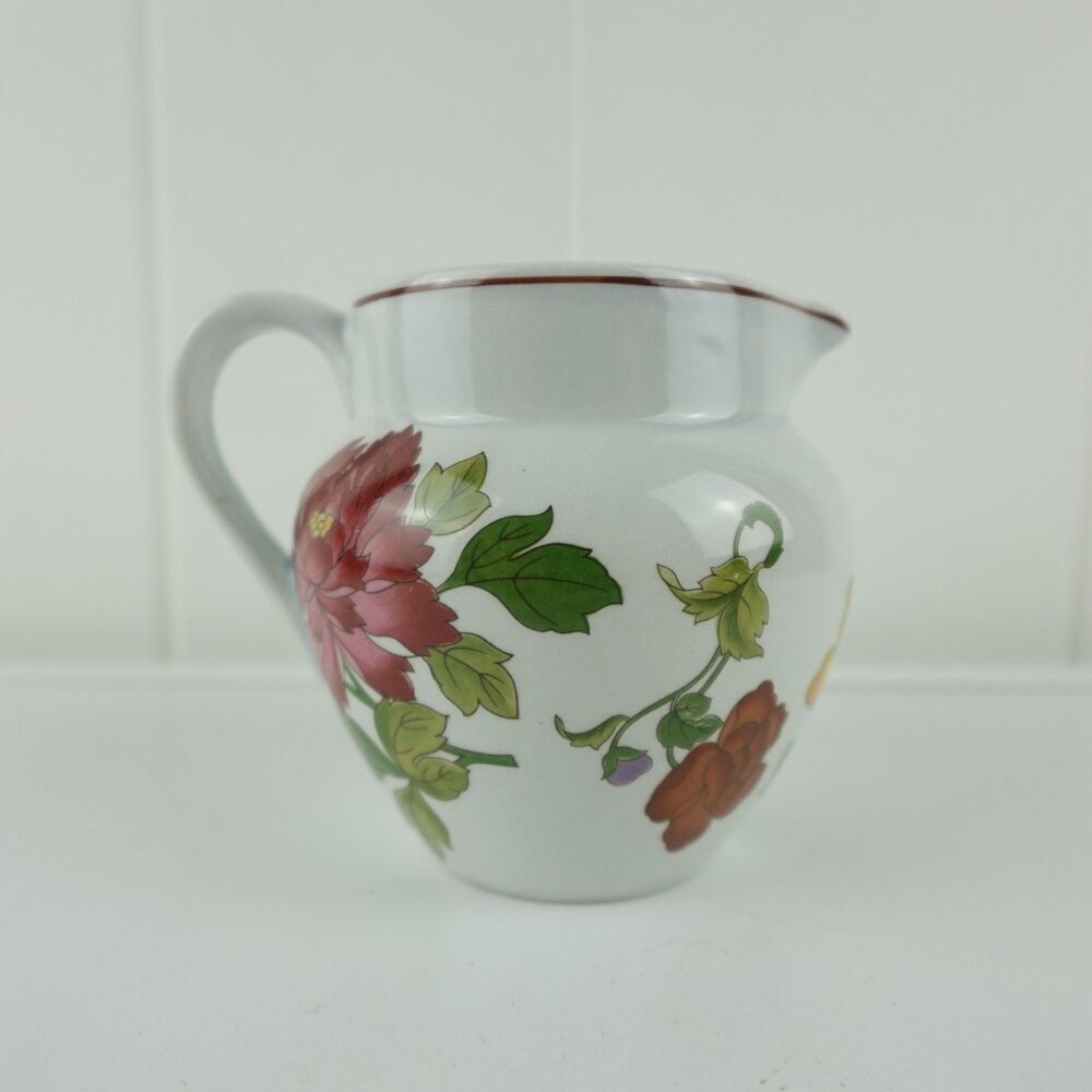 Wedgwood Georgetown Collection Kimono Creamer Made In England